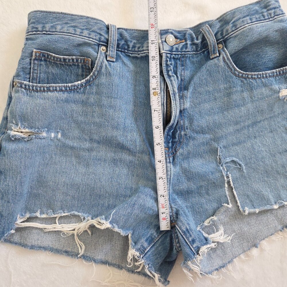 Uniqlo Distressed Denim Shorts 30" Blue Thrashed Cut Off High Rise Summer Casual - Picture 12 of 12